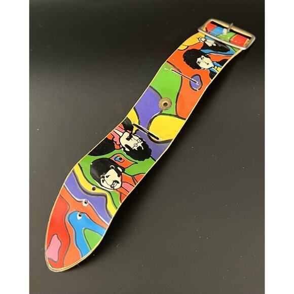 The Beatles Yellow Submarine "Love" Watch By Sheffield 1968 Extremely RARE - Picture 8 of 13